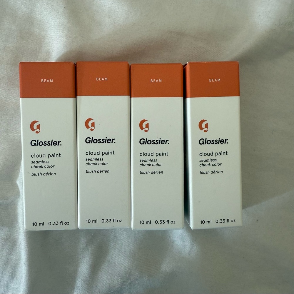 GLOSSIER CLOUDPAINT - Picture 4 of 6